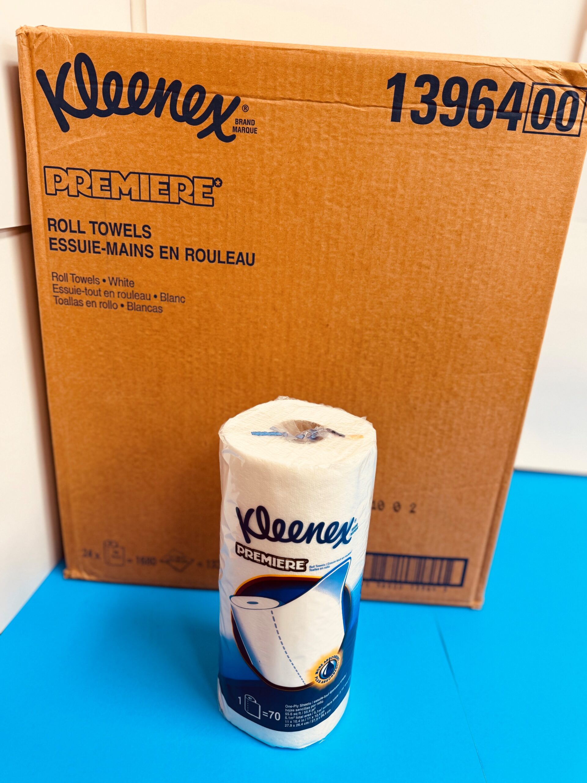 Kleenex Roll Towels-image