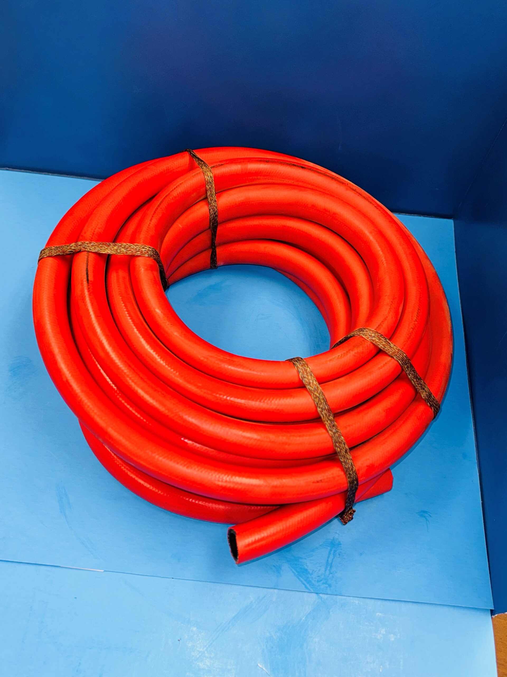 General Service Oil Resistant Hose, 1" ID-image